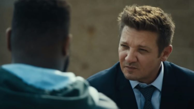 Jeremy Renner as Mike talking to an inmate in Mayor of Kingstown